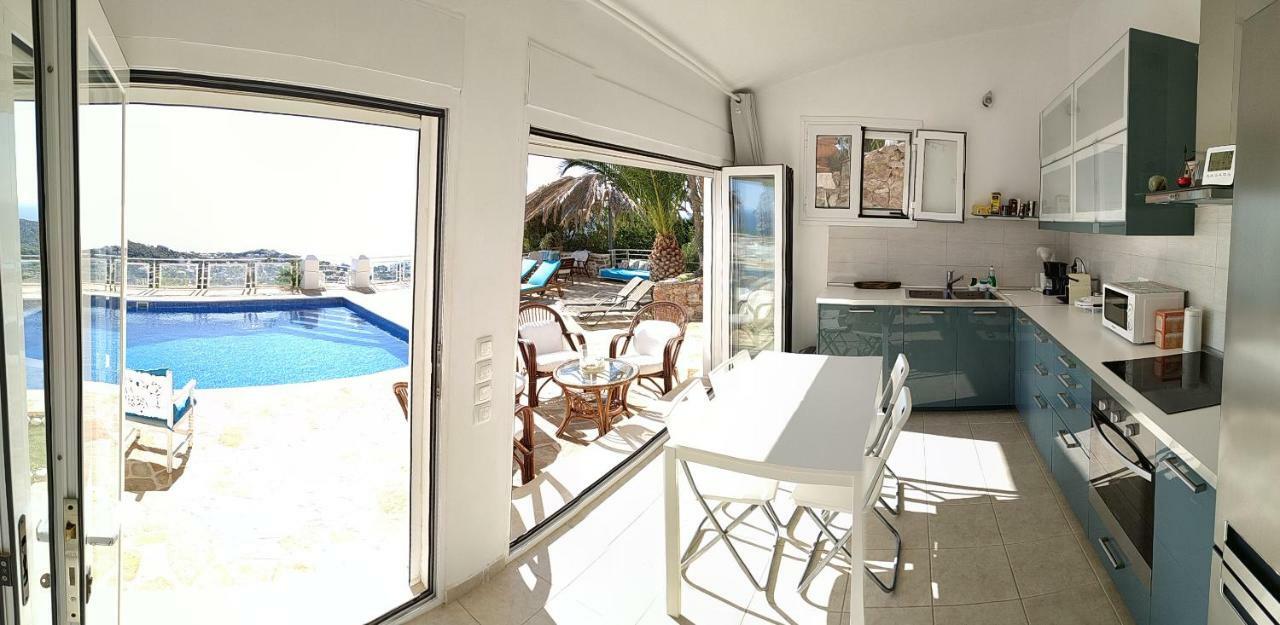 Infinity Blue Suite Saronida Exterior foto
